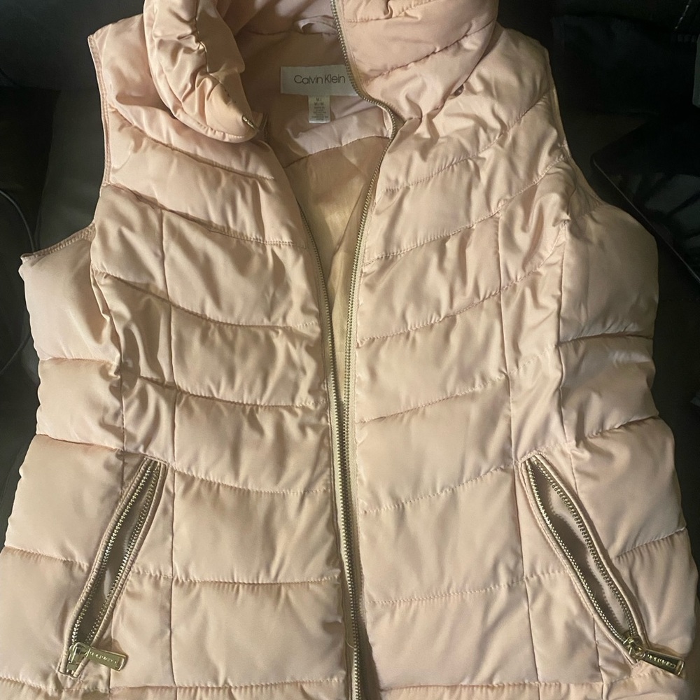 Calvin Klein Women's Pink Puffer Vest